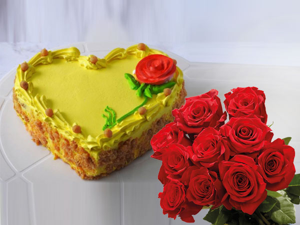 Butterscotch Heart Cake | 10 Roses Combo