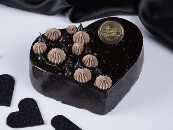 Heart Shape Chocolate Truffle Cake