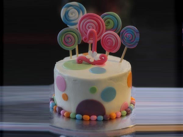Candy Swirl Cake inspired by Android Lollipop 5.0
