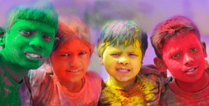 Holi-celebrations-Group-of-kids-playing-Holi-in-India
