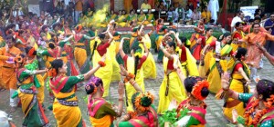 purulia-Holi