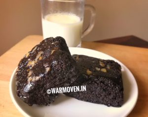 Brownie as snack with Milk