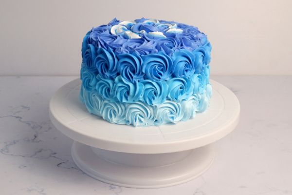 Smash Cake, Cake for boys, Cake for kids, Birthday Smash cake, kids birthday, kids birthday cake, birthday cake, smash cake for kids, smash cake for first birthday, blue coloured cake for boys, blue cake