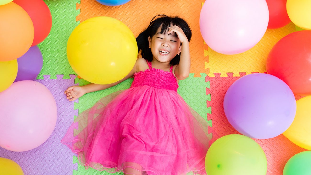 balloon games for kids ,balloons for kids, kids birthday party games