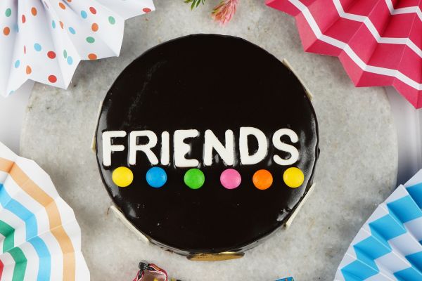 friendship day cake, friendship day, friendship day 2022, friends, friend theme cake,