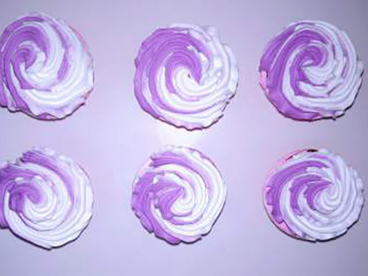 Women's Day Purple Cupcakes