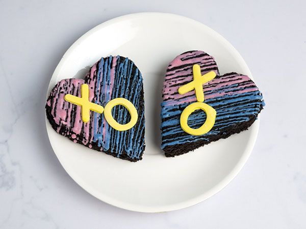 Friends Forever - Heart Brownie Cake