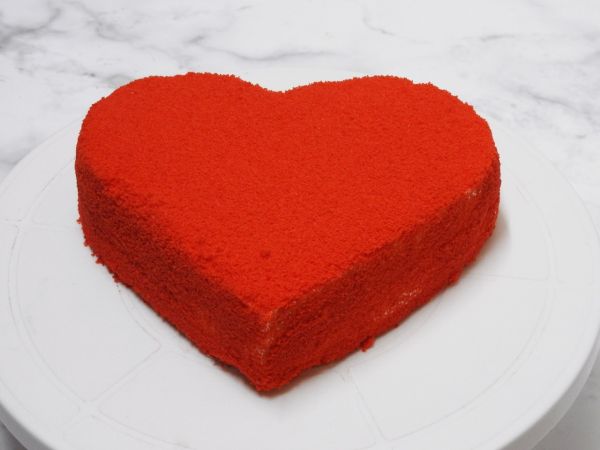 Naked red velvet cake